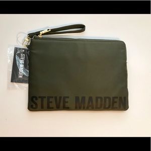 Steve Madden Large Wristlet